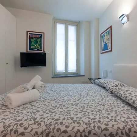 Brera Area - Lovely Apt Close To Piazza Duomo